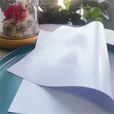 Cuộn biểu ngữ PVC ngoài trời